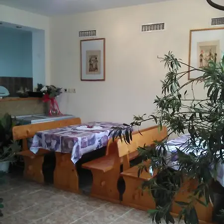 Family Silver Pearl Balchik