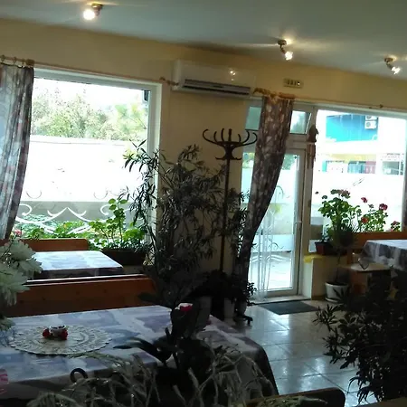 Family Silver Pearl 2* Balchik